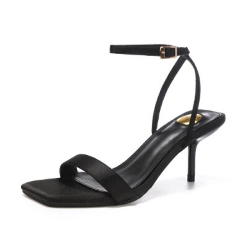 Black high heels, new summer women's stiletto temperament, not tired to wear outside, beautiful feet, one word with sandals women