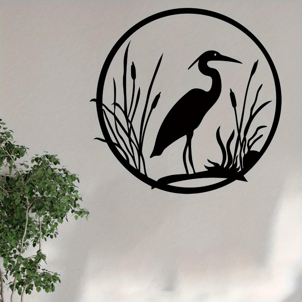 Elegant Egret Metal Garden Sculpture Weatherproof Iron Wall Art Patio Fence Decor