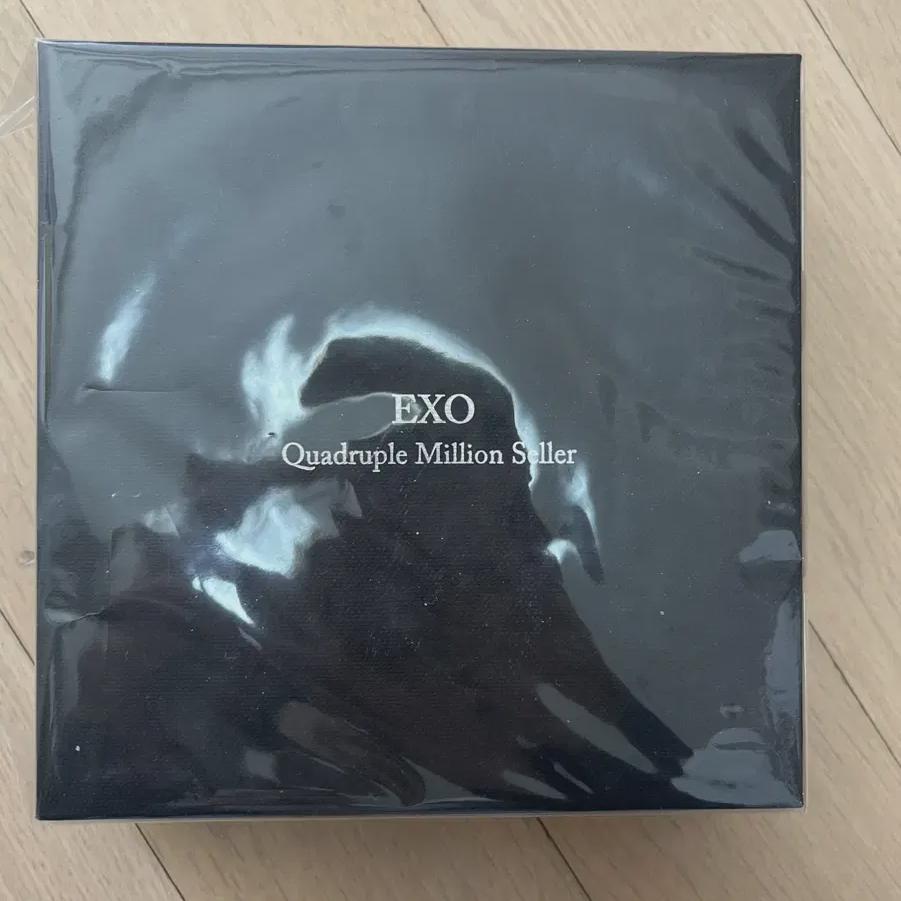 

EXO Официальная памятная медаль Сехун