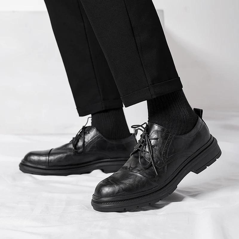 Richelieus pour hommes Brogues tendance Chaussures de ville classiques pour hommes Chaussures à lacets pour hommes Chaussures en cuir verni Chaussures formelles en cuir noir pour soirée de mariage