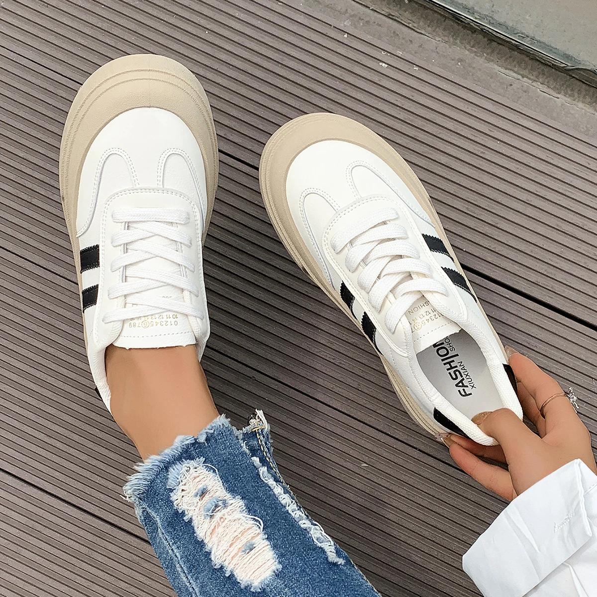 

Мода Толстая подошва Женская 2024 Новые дышащие ретро нишевые туфли увеличивающие рост Универсальные повседневные кроссовки 40 чёрный