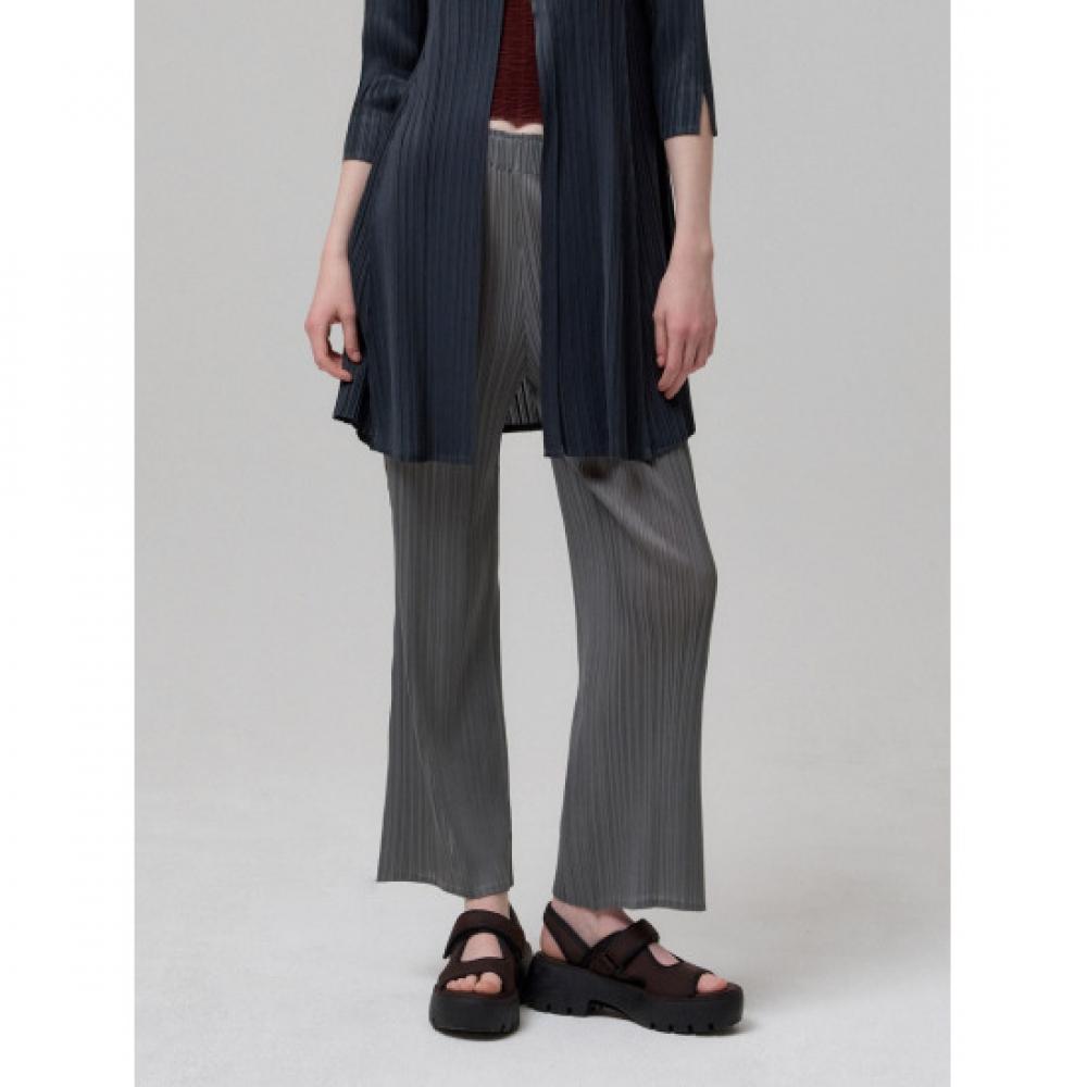 Lapli Semi Bootcut Pleated Pants Apptm126014