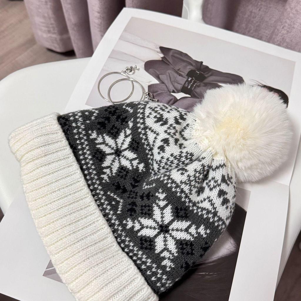 Fair Isle Wool Knit Hat: Warm, Plush, Plus-Size Jacquard, Autumn/Winter Retro, Small Face Rabbit Hair.