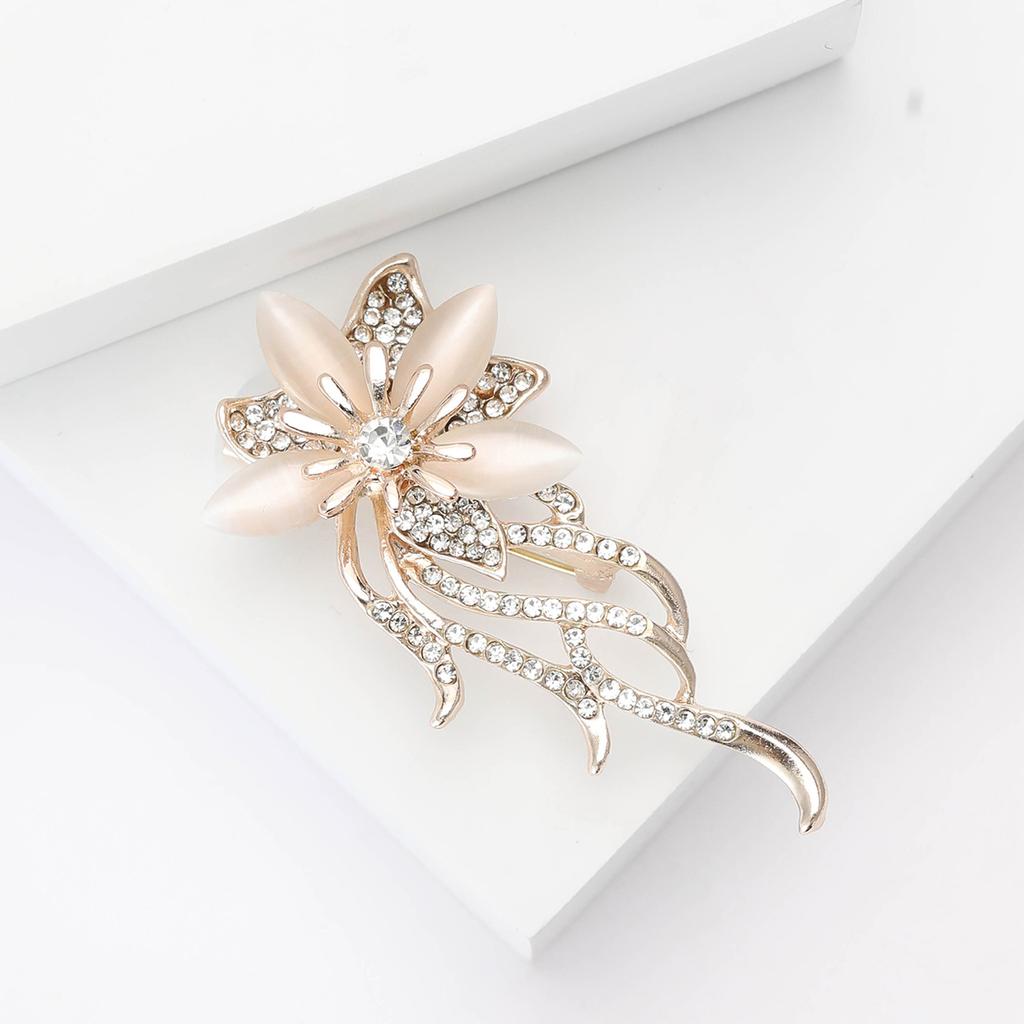 Fashion Temperament Rhinestone Opal Flower Brooch High-End Light Luxury Women'S Suit Coat Corsage Jewelry Pin