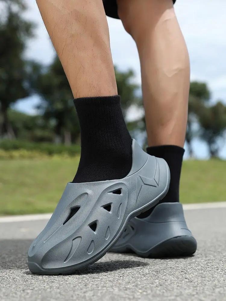 Sports Men's Sandal Hole Shoes Barefoot New Design 2025 Japanese Adult On Offer Eva Summer Daily Use Pvc Casual Styles Male Shoe