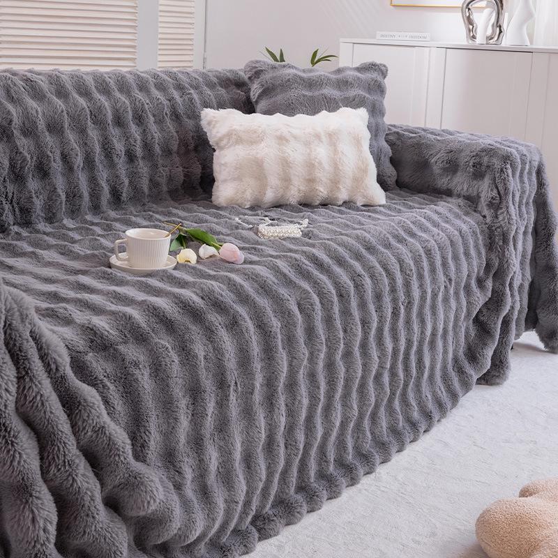 Imitation Rabbit Fur Sofa Towel European Winter Thickened Fleece Living Room Sofa Cushion Cover Cloth