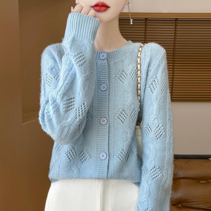 Round-neck Knitted Cardigan for Autumn and Winter, New Style with Twisted and Perforated Loose Thickened Coat