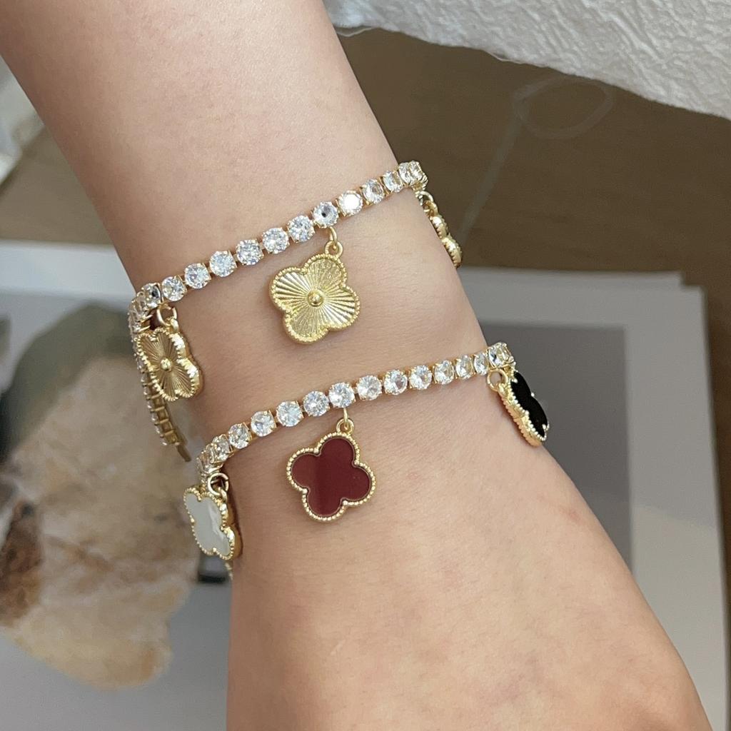 Fashionable Light Luxury Zircon Copper Three Flower Four Leaf Clover Bracelet Elegant and High End Handmade Decoration