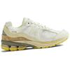 New Balance Men's 2002R White/Grey M2002RA1