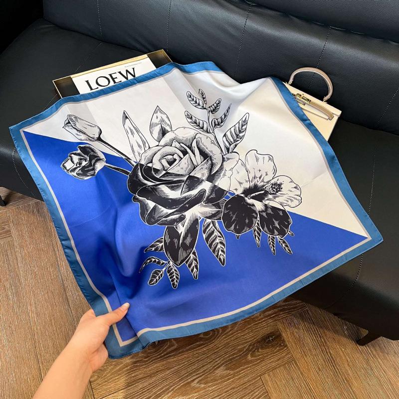 New 71 * 71cm Korean version small square scarf women's silk scarf spring and summer thin sunscreen scarf neck protection tied bag headband scarf