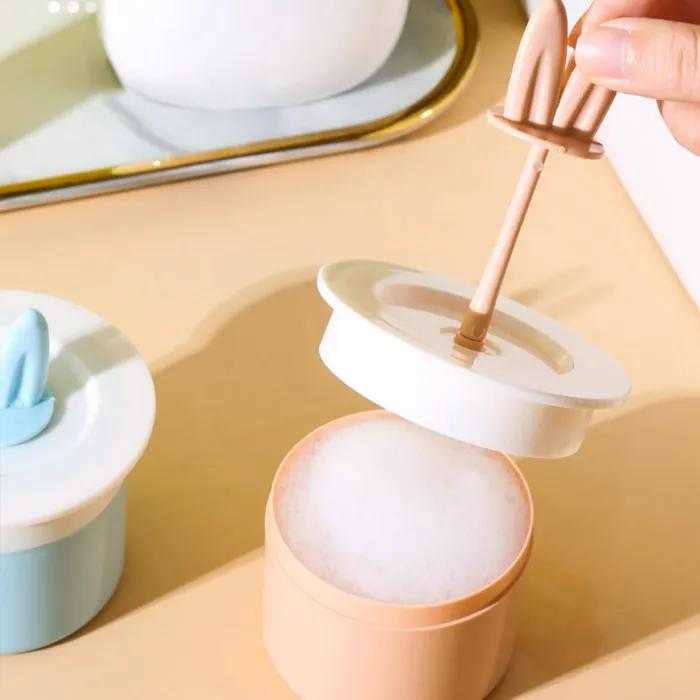 Der Pastel Rabbit Reinigungsschaum