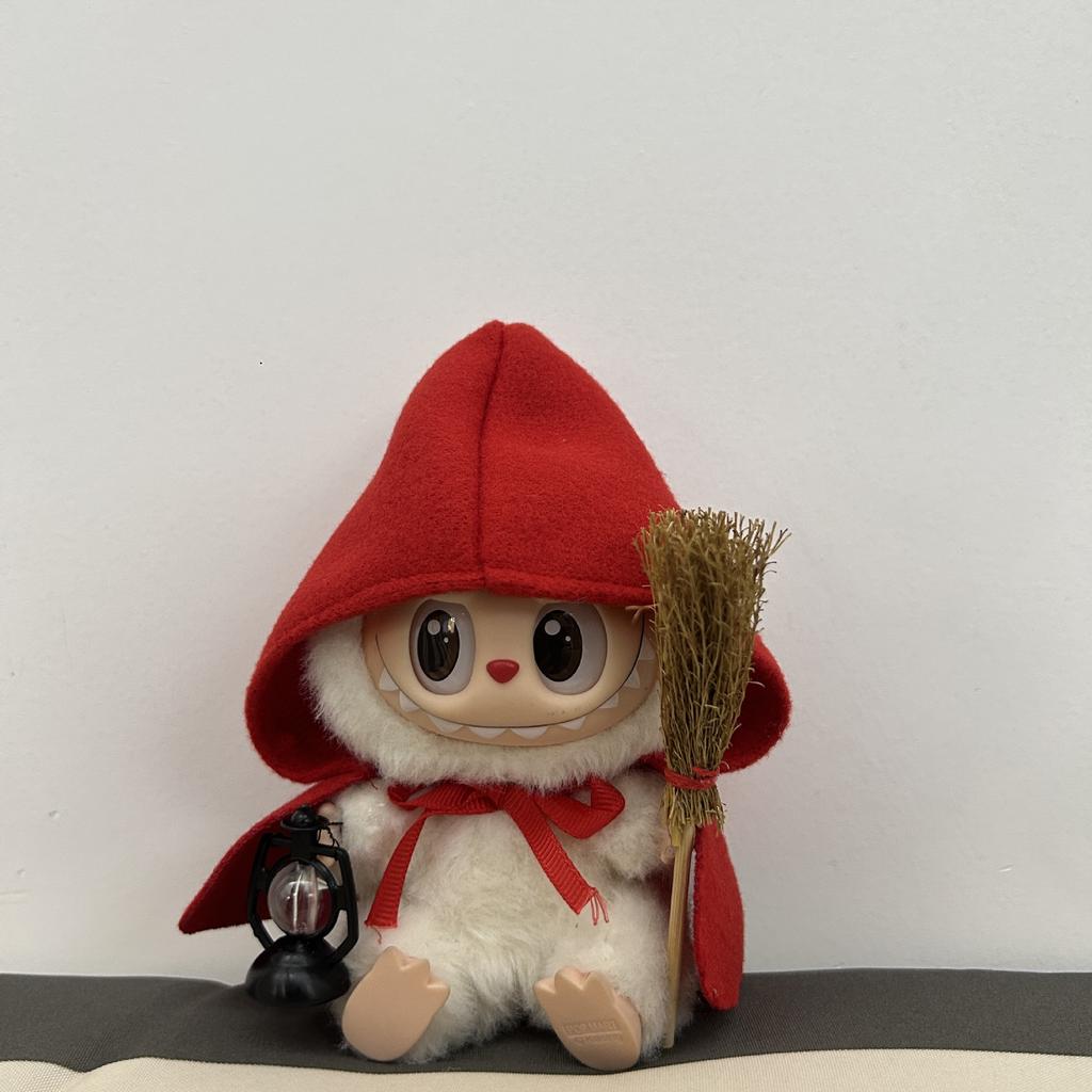 Vhodné pro vánoční pláštěnky Labubu Kids, slepé krabičky s figurkami Labubu 17 cm, halloweenské kostýmy a hračky na převlékání