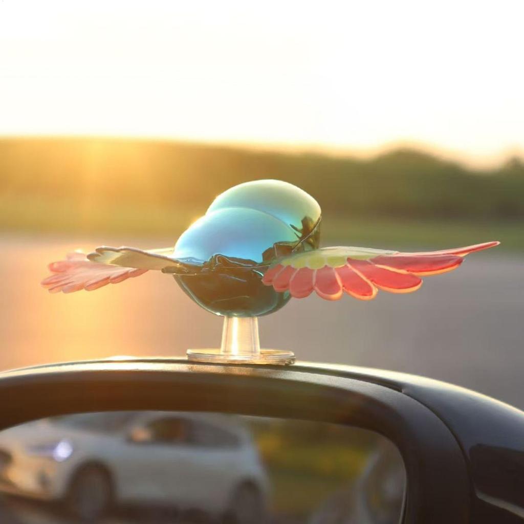 Helmet Decoration Dynamic Realistic Weatherproof Bird Car Side Rearview Mirror Decorations For Women Riders Cyclist Commuting
