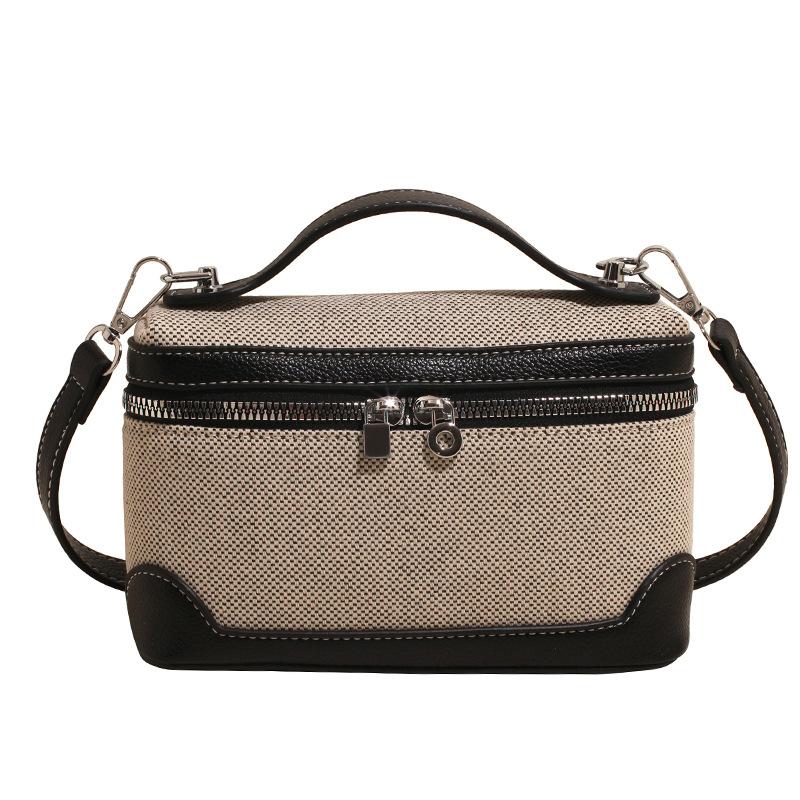 Hot Sale Niche Simple Korean Edition Premium Sense Portable Small Square Bag Versatile Commuter Ladies Casual Messenger Bag