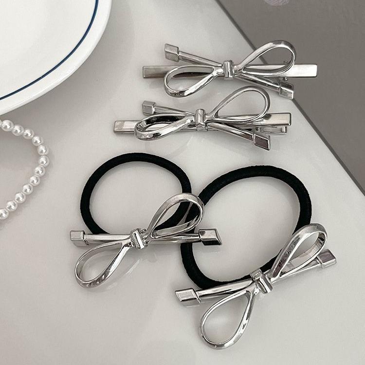 Exquisite Silver Bow Side Bangs Hair Clip for Women - Duckbill Design with Ponytail Ring