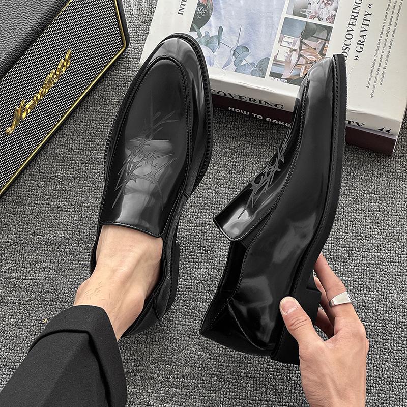 2025 Brand design men's derby shoes Moccasins men's loafers thick soled casual men's social formal shoes