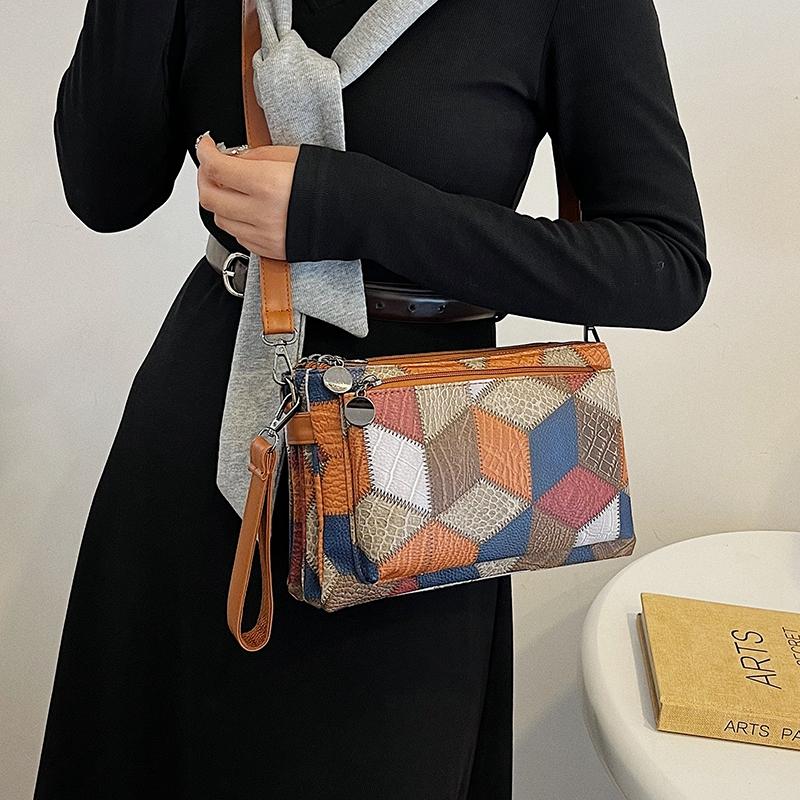 Small Hand Bag Women's Large Capacity Shoulder Bag Color Blcok Crossbody Bag Soft Leather Mother Bag