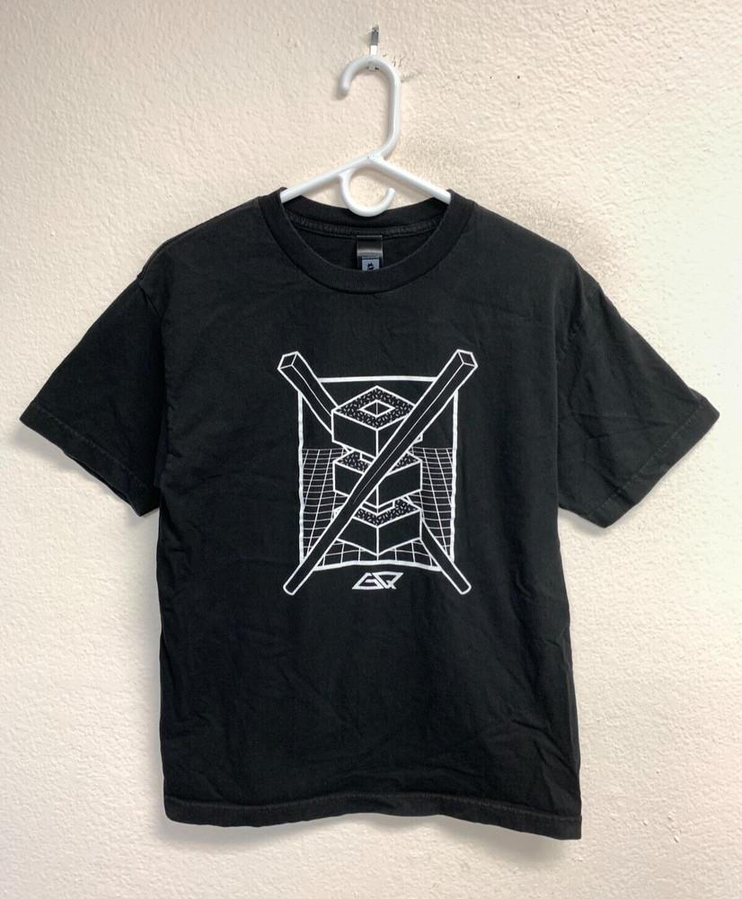 

Monstercat Records Men039;s T-Shirt Size Small/Medium Slim Black Electronic Music Unisex T-Shirt XXL