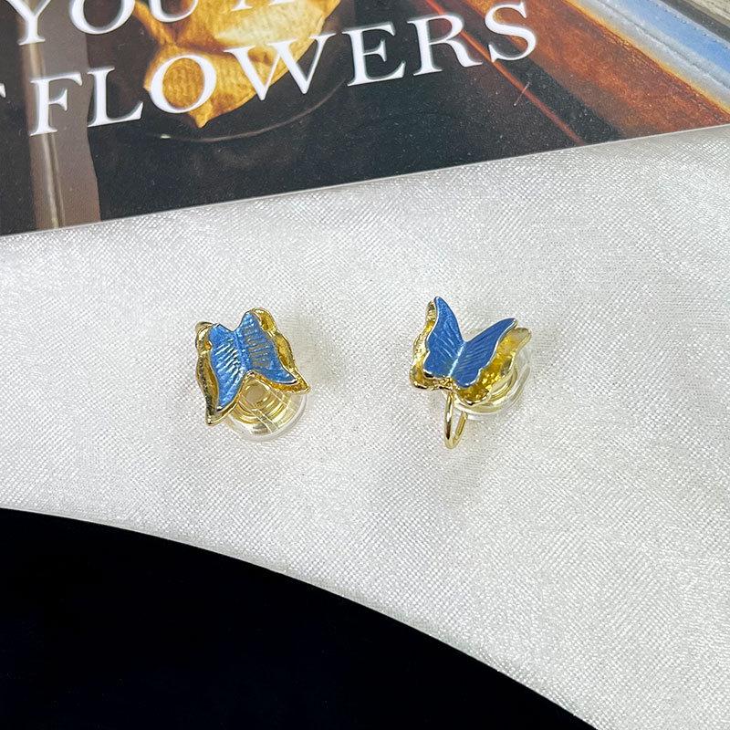 Korean Style Retro Pearl Ear Clip for Women - Mosquito Coil Holder, No Piercing, High-End, Fashionable and Versatile Luxury Earrings