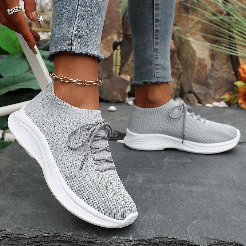 Fashion Lightweight Non Slip Sports Shoes for Women 2025 New Breathable Knit Mesh Casual Sneakers Woman Thick Sole Outdoor Sports Shoes
