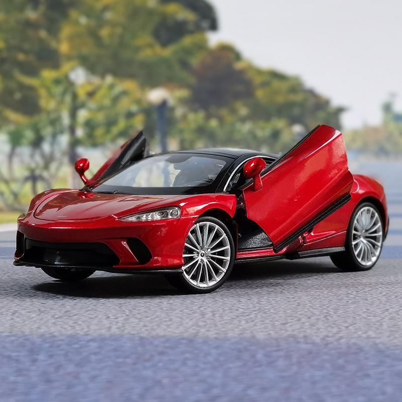 Welly 1/24 McLaren GT Alloy Sports Car Model Diecasts Metal Scale Car Model Simulation Collection Children's Toy Vehicles Gift