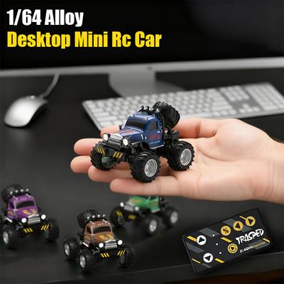 Masaüstü Mini RC Araba 1/64 Alaşım Döküm Treylerli Uzaktan Kumandalı Kamyonetler Arabalar Erkek Çocuklar İçin Çocuk Hediye İçin Elektrikli Kamyon