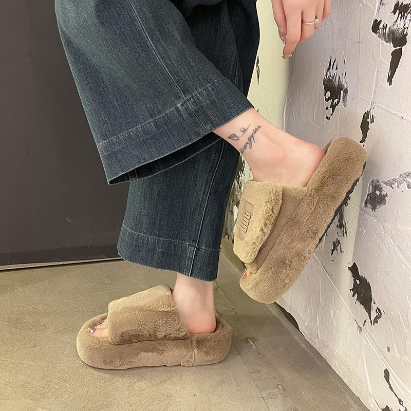 2025 autumn wear thick-soled fluffy slippers women's new Korean version of casual warm plush one-word cotton slippers tide
