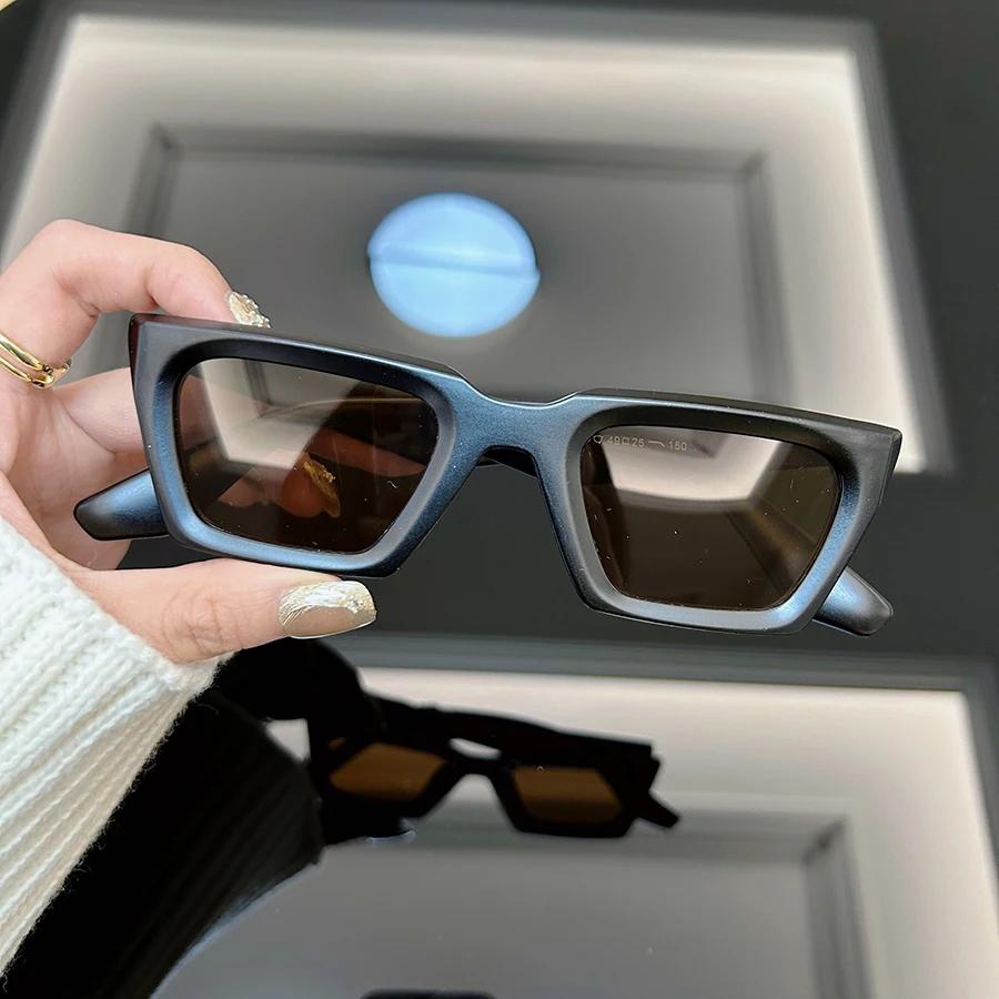 Square Fashion Sunglasses Women Men Brand Designer Vintage Cat Eye Frame Sun Glasses Female Male Mirror Shades