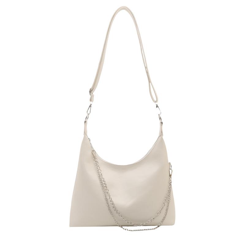 Fashion highvalue underarm bag women's spring new simple wind chain commuter shoulder messenger bag