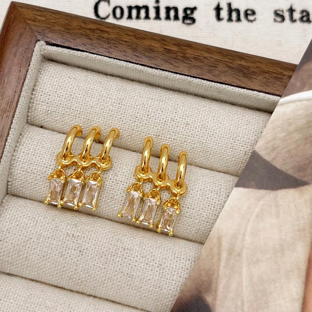 

Позолоченные серьги-кисточки с цирконами 18 карат - Легкие, Высококлассные, Модные дизайнерские серьги для женщин