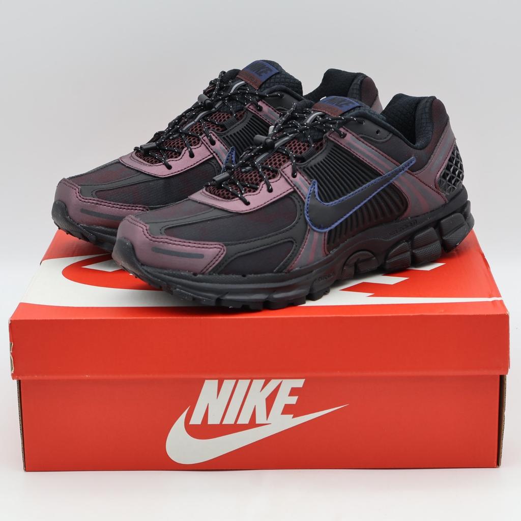 HQ4052-600 Nike Zoom Vomero 5 Burgundy Crush Midnight Navy Black (Women's)