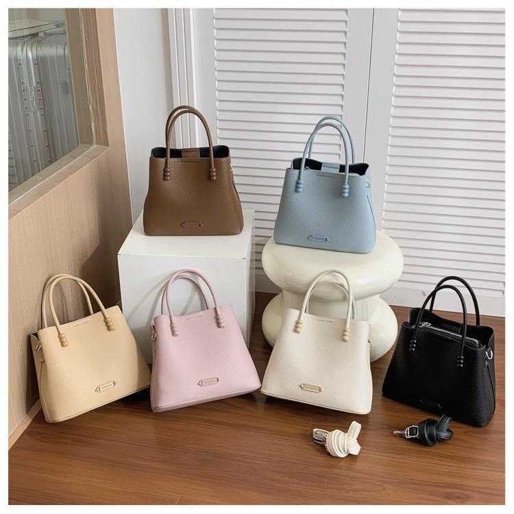 Trendy Large-Capacity Women's Handbag - 2026 Summer Fashion with Lychee Texture, Shoulder & Crossbody Style