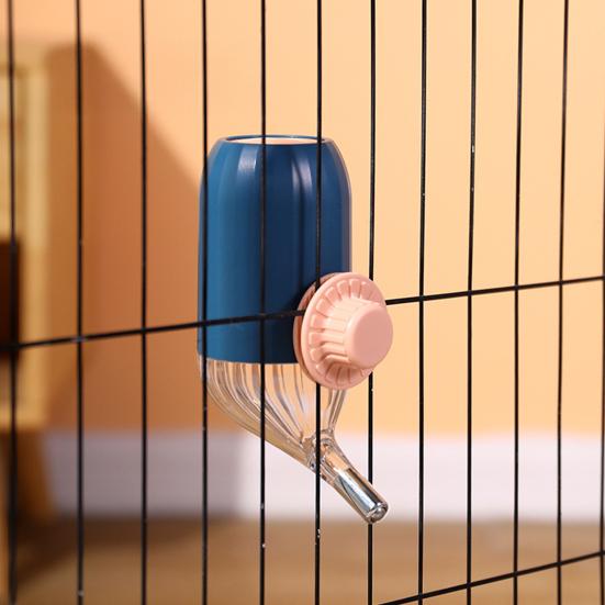 No-drip Pet Water Dispenser 500ml 700ml Dog Water Bottle Leak-Proof Cage Hanging Water Feeder for Small Medium Pets Cats Dogs