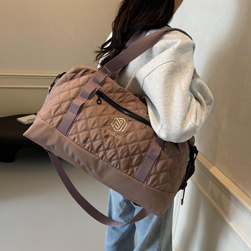 Rhombus boarding model, women's simple foreign gas dry and wet separation sports fitness bag, portable pull rod travel bag