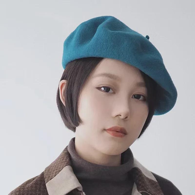 Dámský fialový vlněný baret: Klobouk se širokou krempou, Vintage britský, korejský a japonský styl pro podzim/zimu