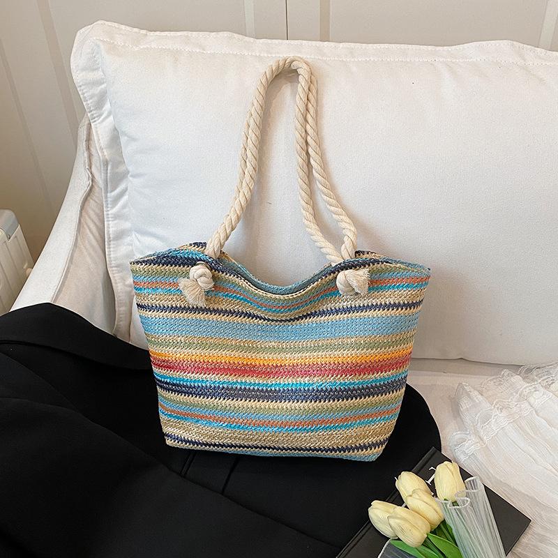 

Summer new beach vacation straw bag fashion trend versatile shoulder bag niche contrasting color casual handbag разноцветный