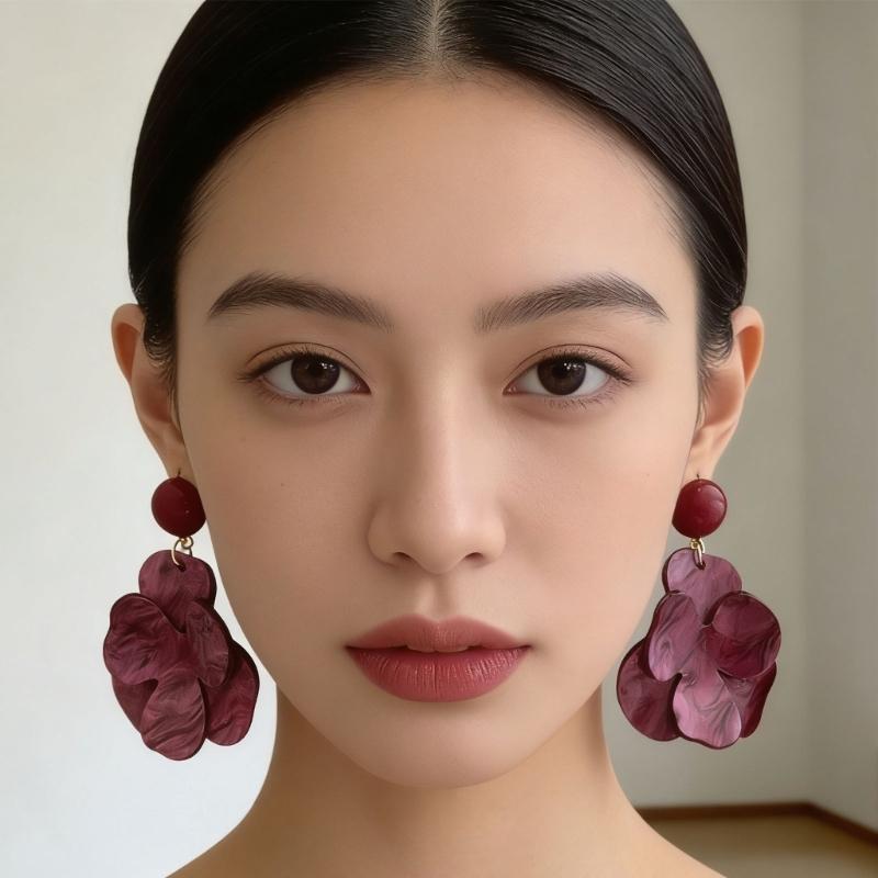 Elegant Flower Earrings Women Pendant Earrings Comfortable Wear Ear Jewelry Suitable for Daily and Formal Occasions Wear