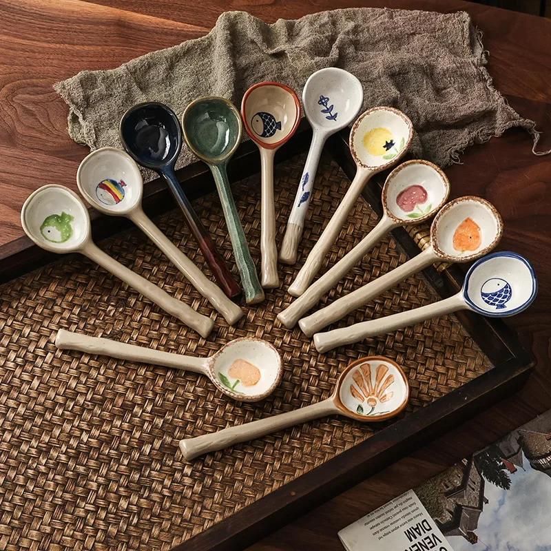 Ceramiczna łyżka do zupy Japońska zastawa stołowa Łyżka do jedzenia Kreatywna łyżka z długą rączką Narzędzie kuchenne Łyżeczka do herbaty Do kuchni