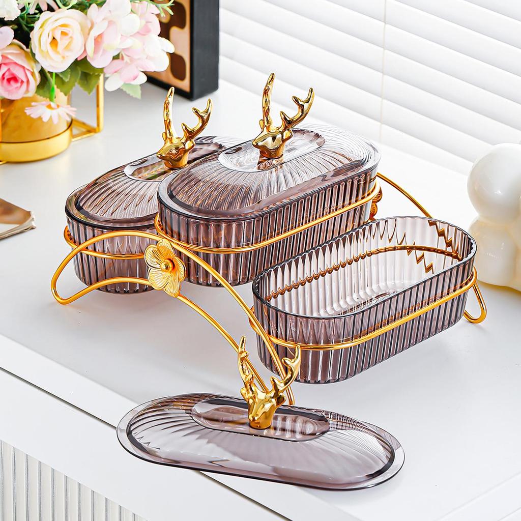 Elegant Iron Art Snack Dish with Compartments: Luxurious Fruit Plate for Home or Hotel