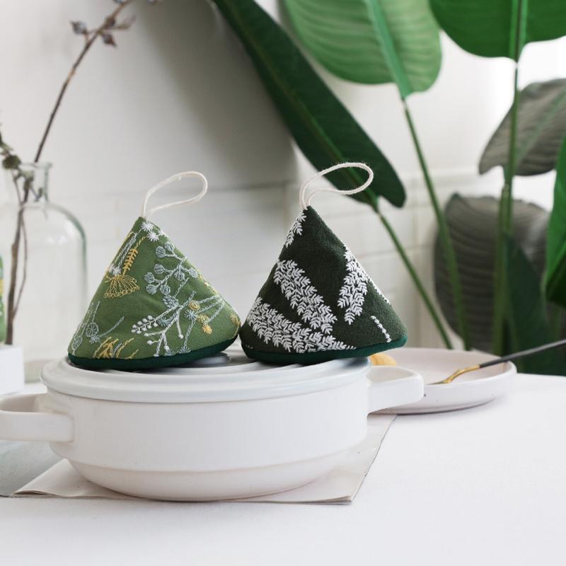2pc Embroidered Cotton and Linen Kitchen Scalding-proof and Heat-insulating Pot Cap Pot Gripper Fresh Pastoral Pot Cap Pot