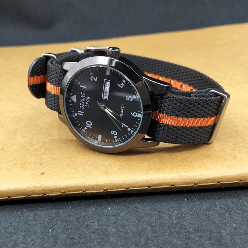 Cinturino per Orologio in Nylon Integrato Stile NATO (20-22mm)