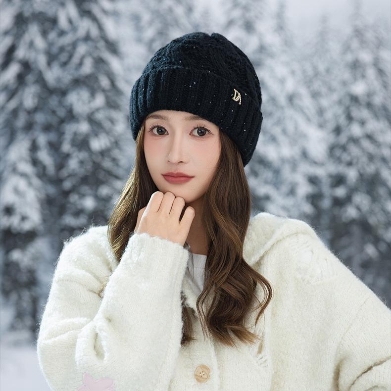 Pălărie de Toamnă și Iarnă pentru Femei, Căciulă Tricotată Monocromă, Protecție pentru Urechi, Acoperire Călduroasă, Pălărie de Lână