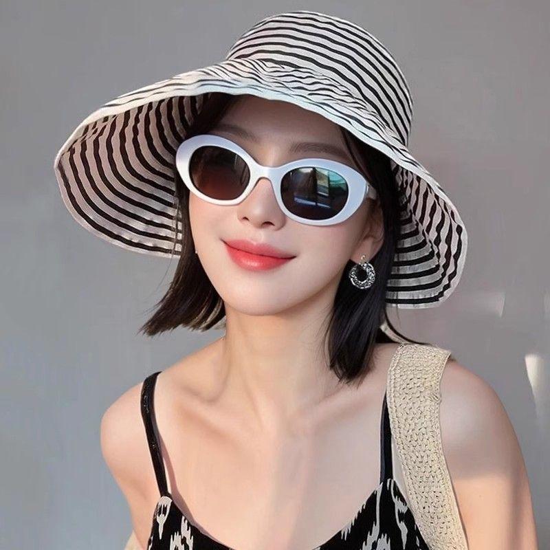 

Шляпа Женская 2025 Новинка Летняя Мода Шляпа Панама с Большими Полями Защита от Солнца Солнцезащитная Шляпа Защита от УФ-лучей Солнцезащитная Шляпа Black and white stripes Adjustable (54-60cm)