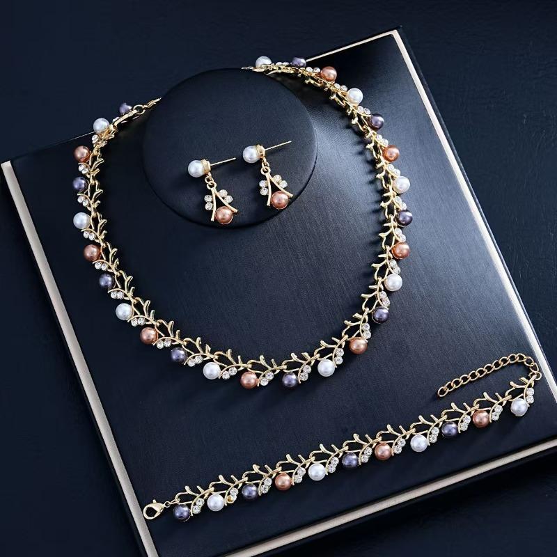 Winter and Autumn Luxury Minimalist Starry Color Necklace, Earrings and Bracelet Set for Women, Collar Chain