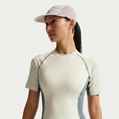 Nike Nike Nike  Wildsee  Men s Dri-FIT Short-Sleeve Base Layer Top S