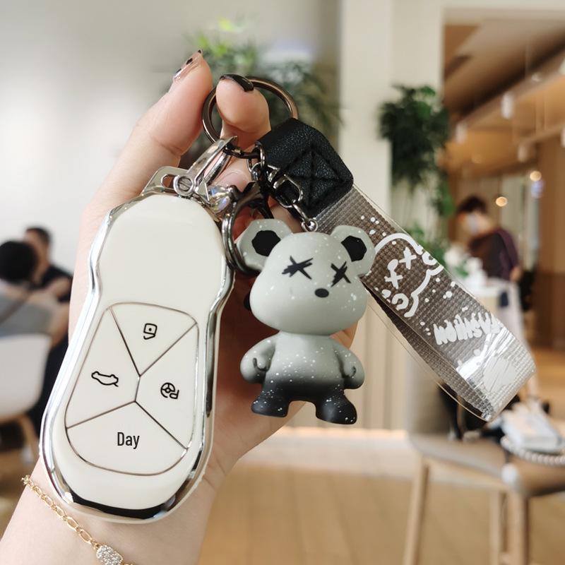 Xiaopeng P7/G3 2021-2022 Car Key Protective Cover with Buckle for Men & Women