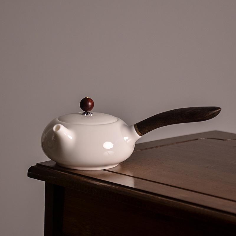 200ml Sheep Fat Jade Porcelain Wooden Handle Side Handle Teapot Ceramic Kung Fu Tea Set