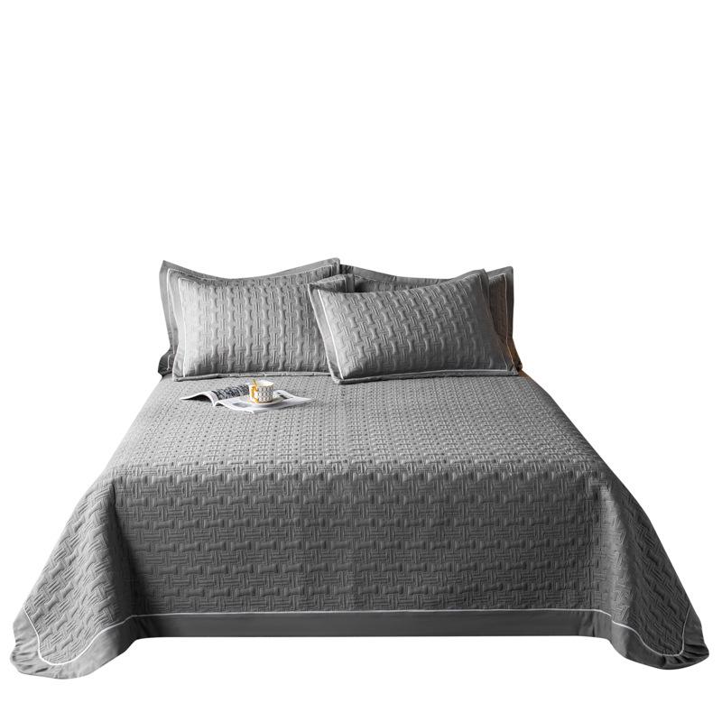 All-Season Solid Color Quilted Bedding Set with Duvet Insert and Cotton Padding