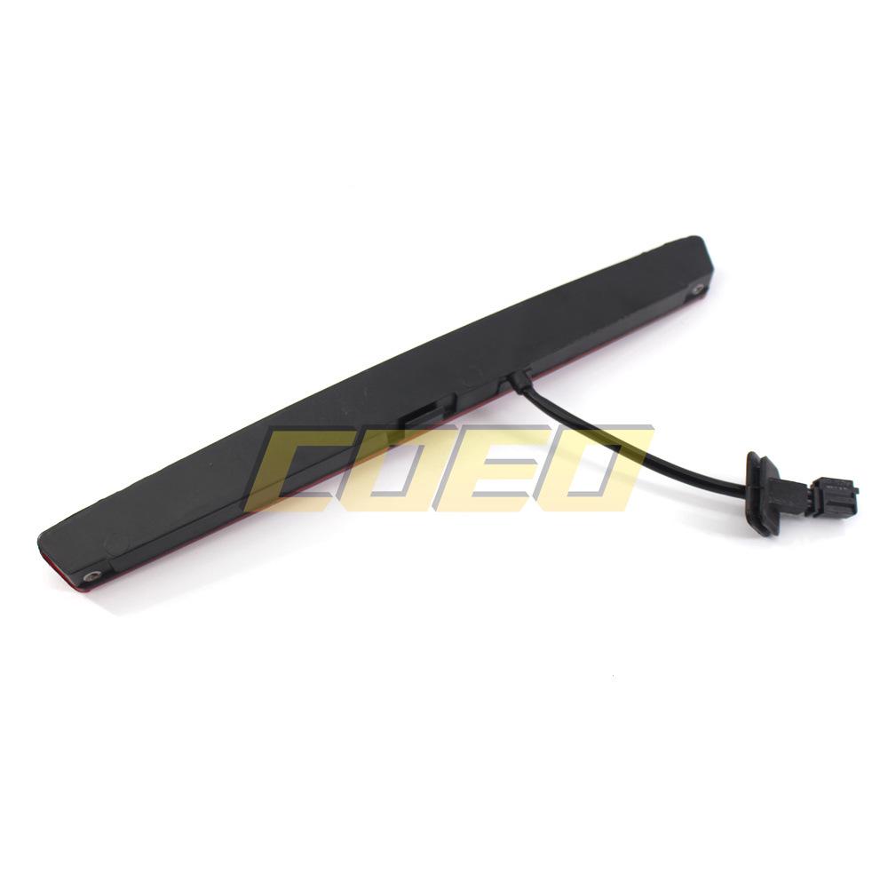 Compatible LED High-Mount Brake Light for 2005-2009 Volkswagen Golf 5 - 1K6 945 097 F