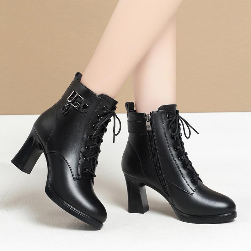 Martin Boots Women's Winter Velvet High Heels, Winter New Short Boots    Women's Soft Leather Boots Versatile Women's Shoes